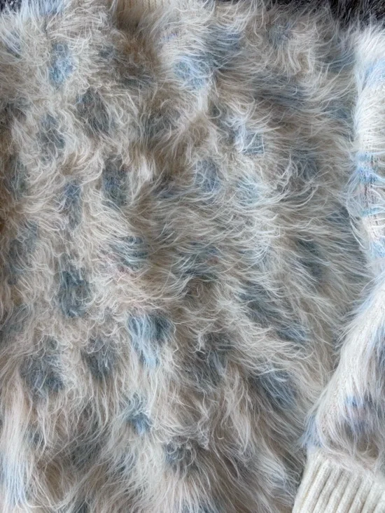 Aelfric Eden Cream Sweater with Pale Blue Accents - Picture 2 of 6